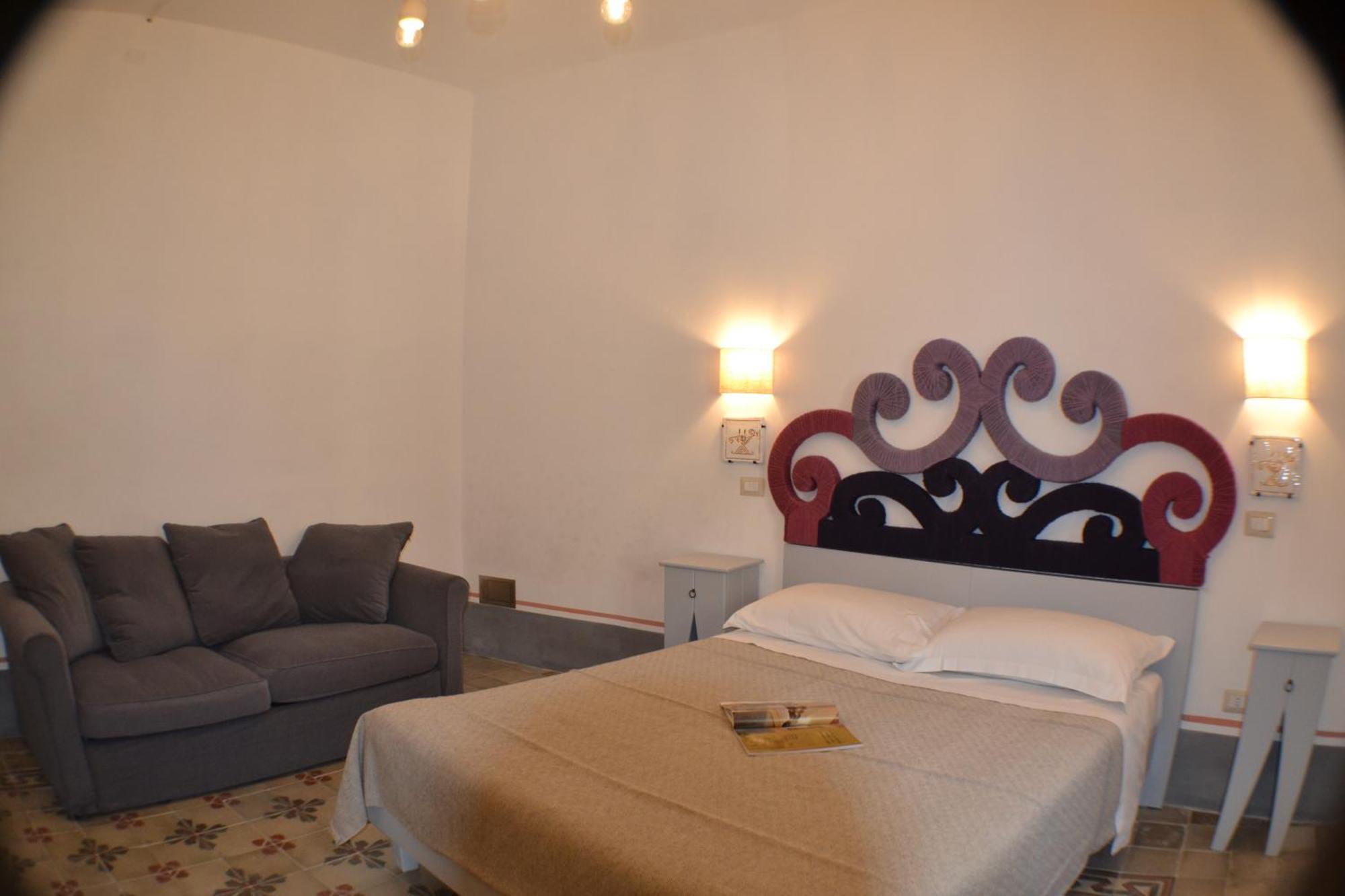 Bisos Bed & Breakfast Paulilatino Exterior photo